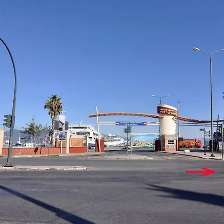 Costas 公寓 Mantouki